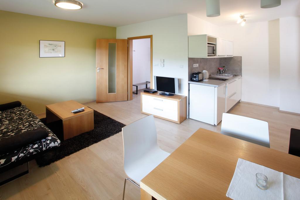 Apartman Stara Skola Vysoké nad Jizerou Værelse billede